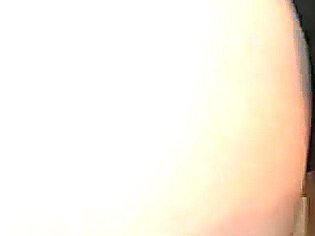 Sexy girlfriend does it doggystyle