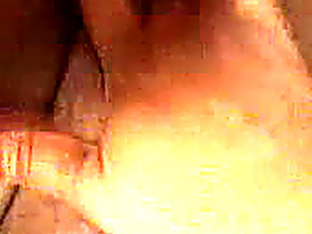 Amateur woman finger fucks her bushy meaty pussy