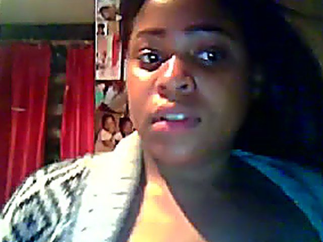 Plump ebony webcam girl with big naturals 