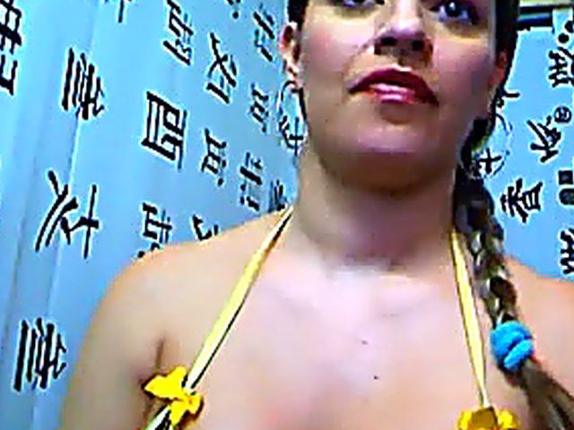 Amateur masturbation in erotic excitement