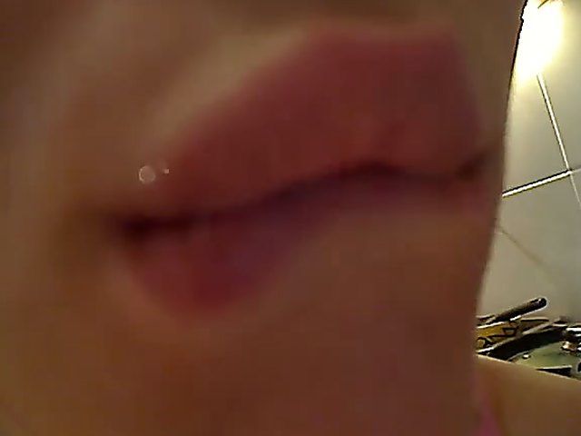 Sexy girlfriend shows off her shaved pussy