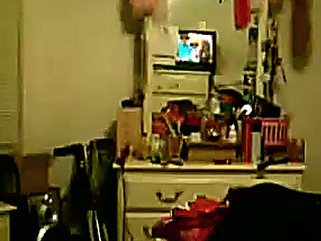 Hot chick loves to strip off her clothes