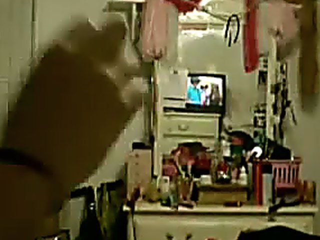 Hot chick loves to strip off her clothes