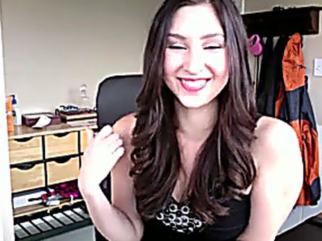 Hot and horny teen chick loves big dicks