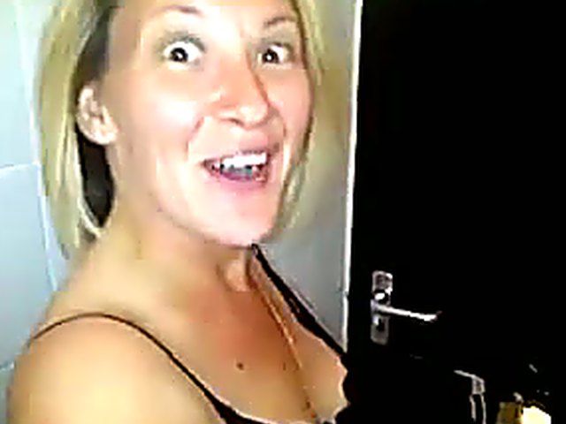 Blonde mom sucking dick in amateur gloryhole video