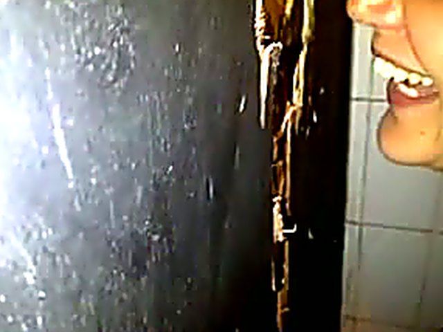 Blonde mom sucking dick in amateur gloryhole video