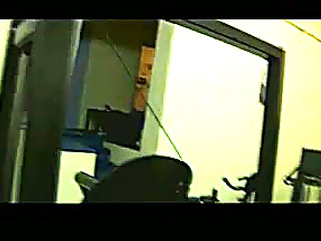 Naughty gym bunny has sex with her trainer