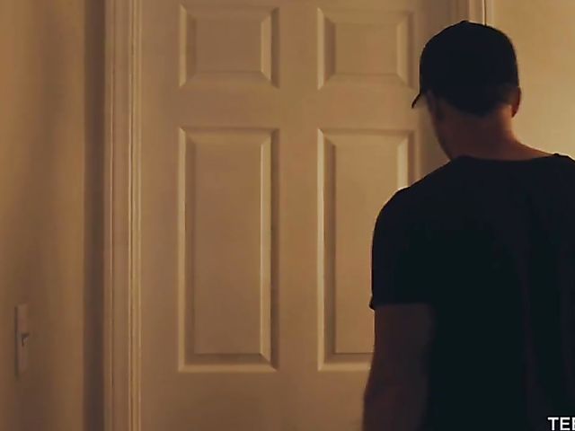 Teen slut Brooke Haze gets dicked down in her room