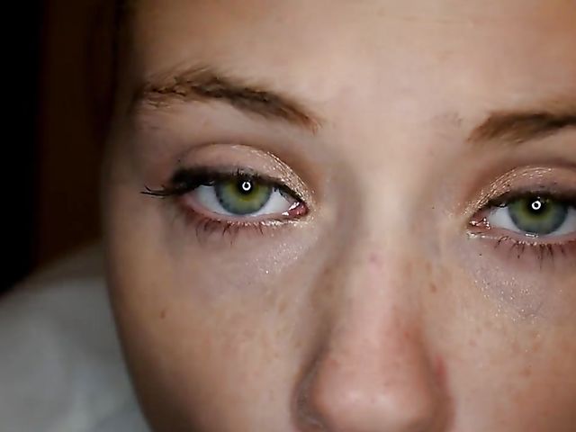 18 year old Hannah Hays gets her pussy poked and blows