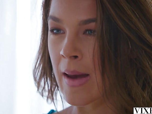 Two girls Keisha Grey and Evelin Stone get boned