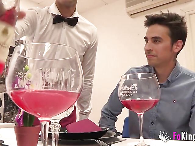 A hot date with latina teen Paulova Turquesa