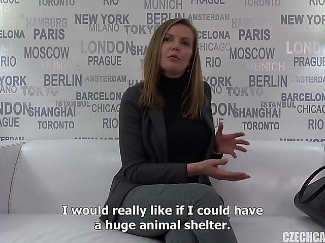 Oiled up Czech amateur Lenka posing naked