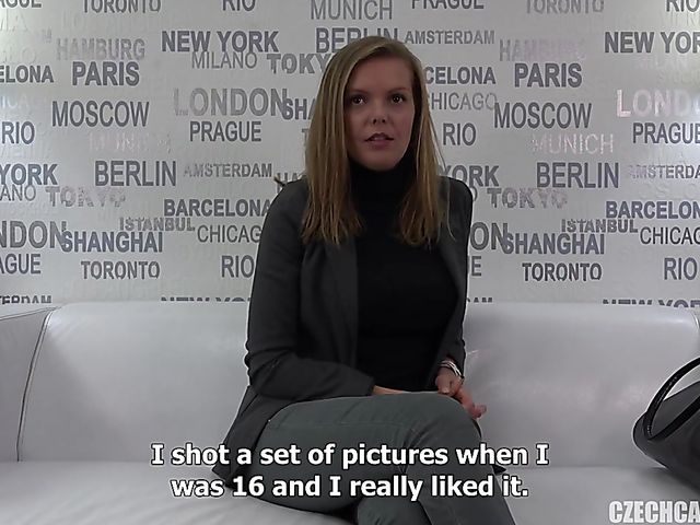 Oiled up Czech amateur Lenka posing naked