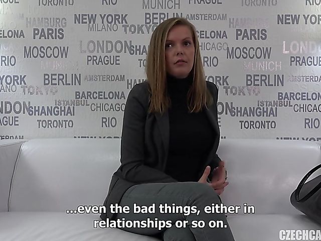 Oiled up Czech amateur Lenka posing naked