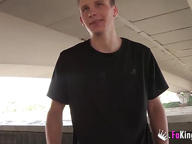 Latina hottie Paulova Turquesa has sex with a virgin boy