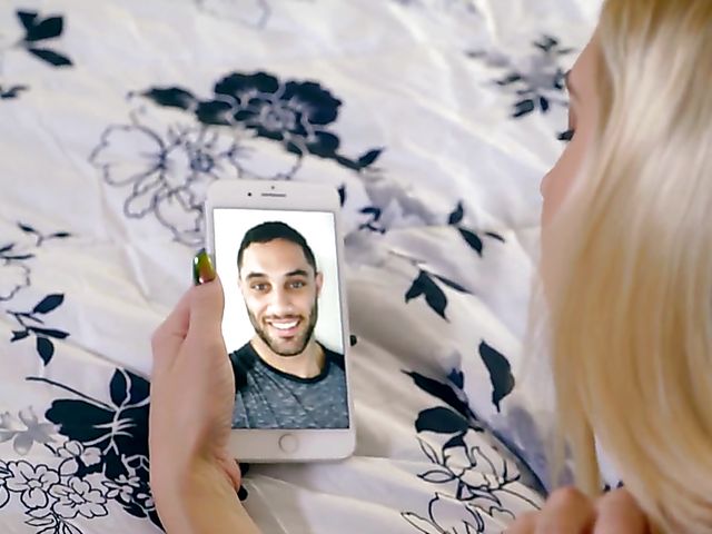 Blond teen Sierra Nicole gets slammed on her bed