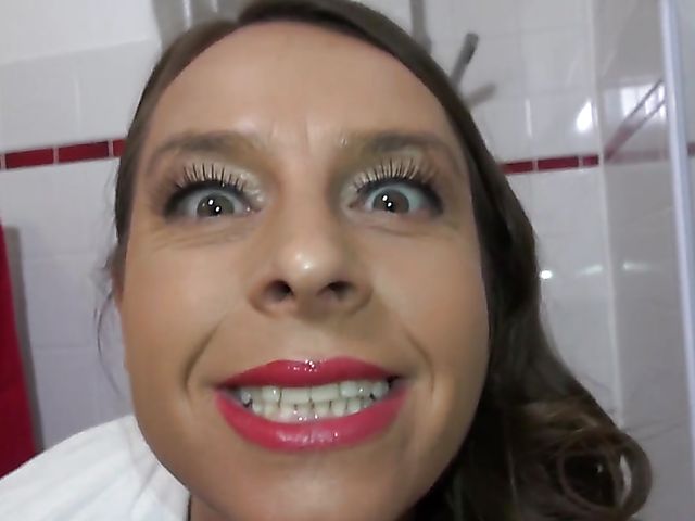 Shower solo with a big breasted mom