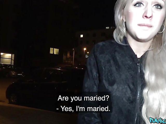 Busty Jessica Hunter is ready to fuck for money