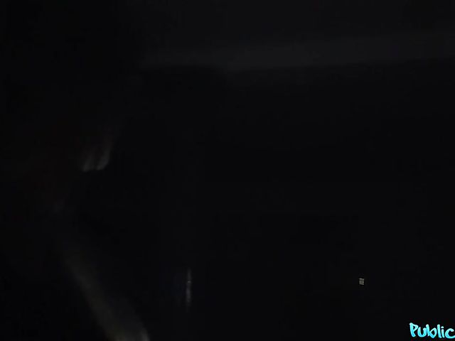 Busty Jessica Hunter is ready to fuck for money