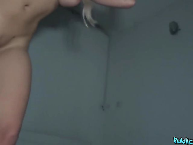 Busty Jessica Hunter is ready to fuck for money