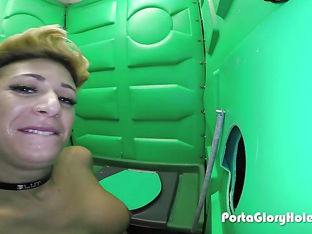 Della's real life glory hole adventure