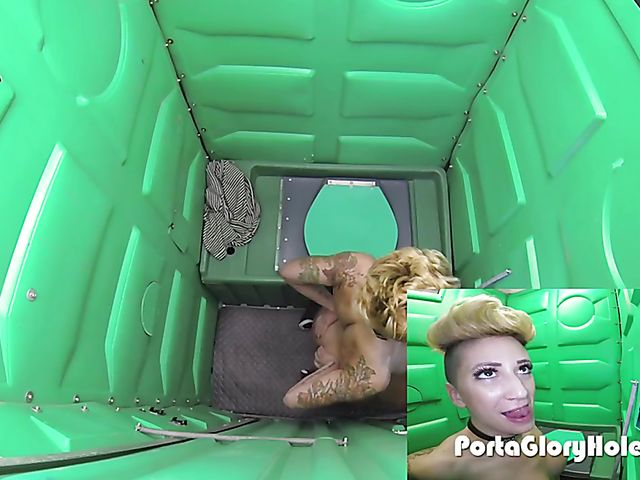 Della's real life glory hole adventure