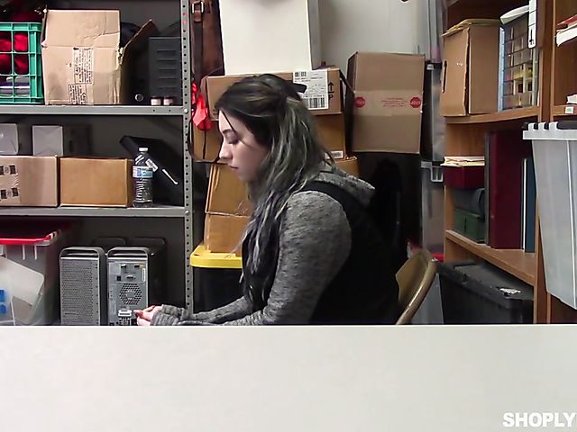 Amilia Onyx - 18 yo shoplifter with big naturals