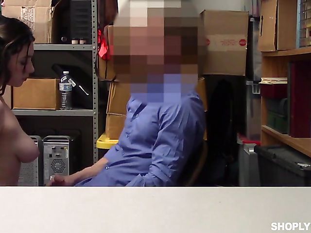 Amilia Onyx - 18 yo shoplifter with big naturals