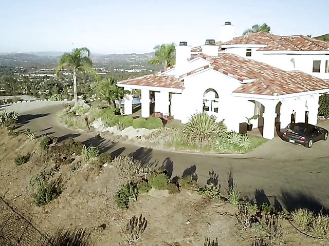 Punk girls Sarah Jessie and Karlee Grey love interracial threesome