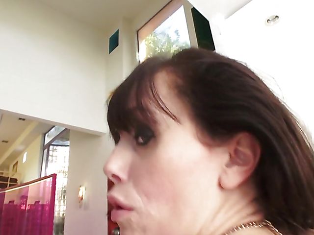 Alana Cruise - MILF interracial fun with a BBC