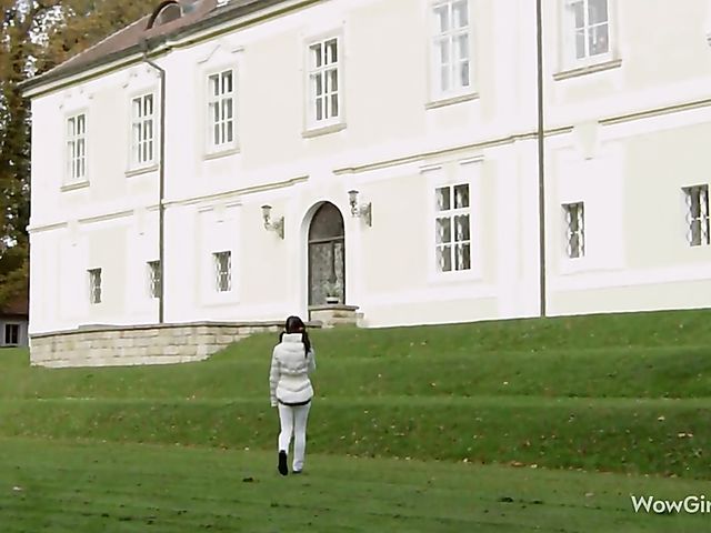 Sex in the open air with brunette teen Lollypop