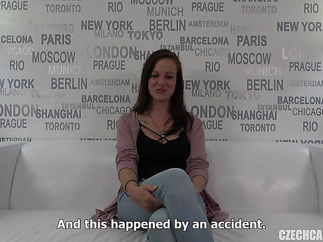 Amateur Czech Zdena gets a cock to enjoy