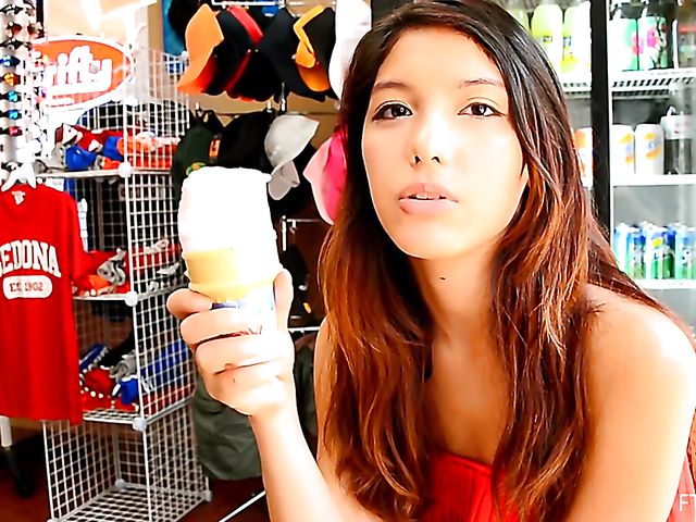 Public pussy flashing in the streets with Melody