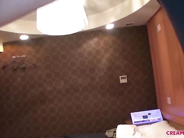 Blonde asian Sumire shaving and fucking