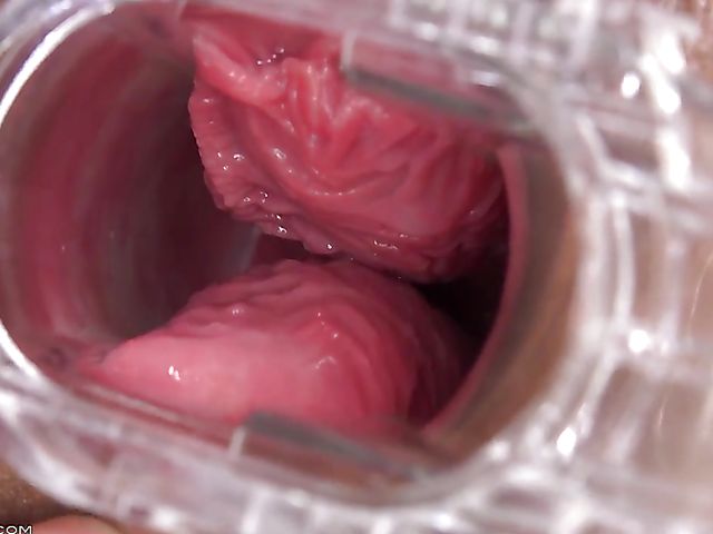 Mila Jade gives a close up of her open pussy