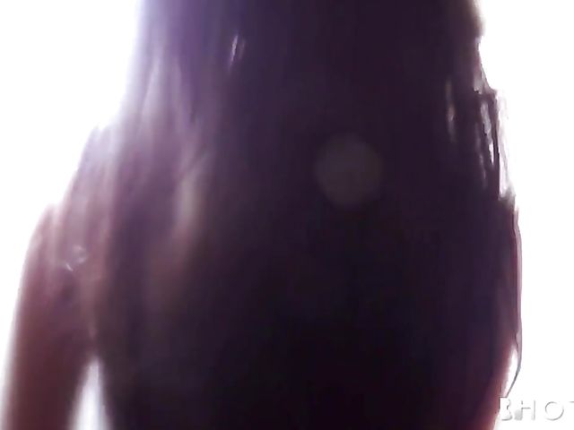 Perfect ebony amateur gets nailed by a white dude