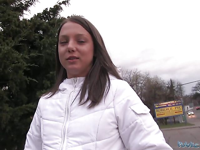 Teen Russian Foxie gets has sex to earn some cash