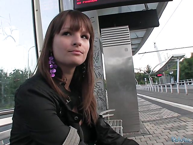 Public sex for cash with teen tourist Rita
