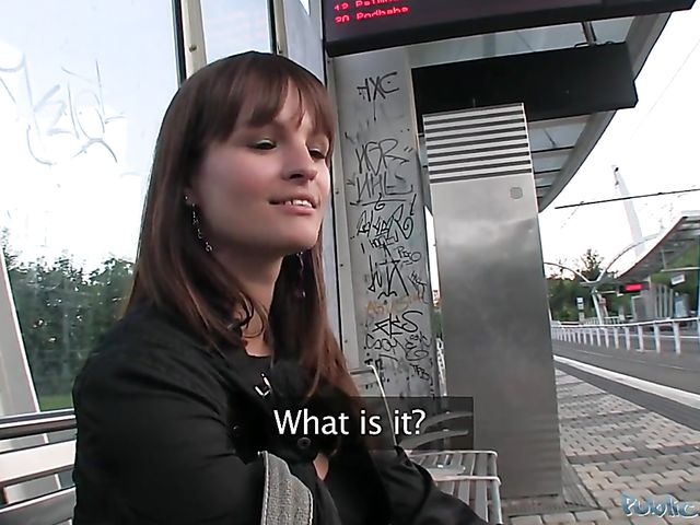 Public sex for cash with teen tourist Rita