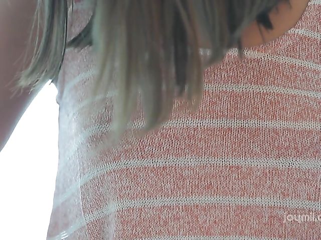 Sally Charles masturbates her perfect pussy