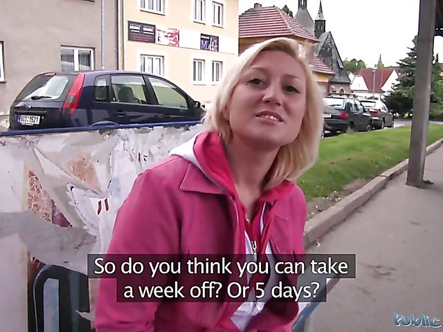 Czech amateur Lena gets shagged in the car