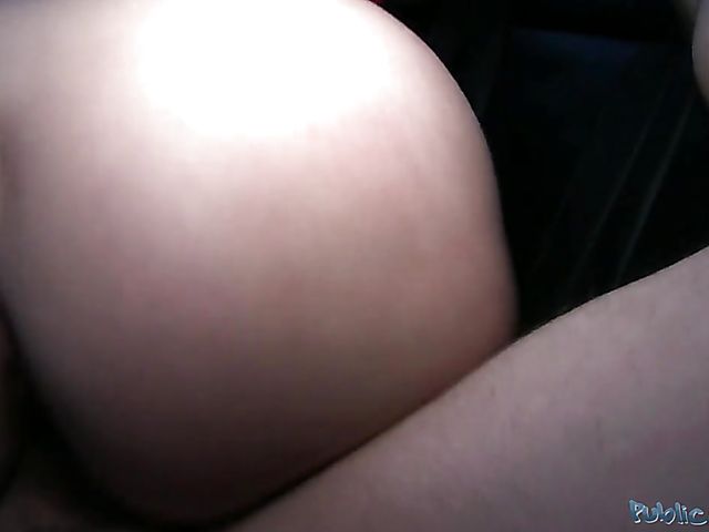 Czech amateur Lena gets shagged in the car