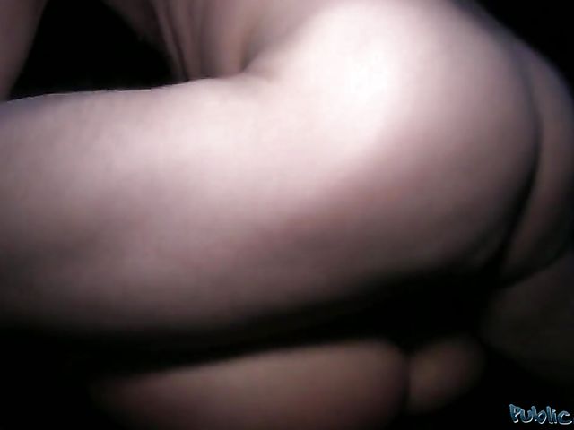 Czech amateur Lena gets shagged in the car