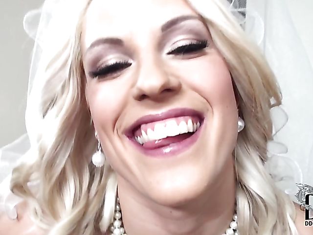 Blonde bride Blanche Bradburry gives blowjob POV