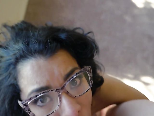 Ebony real estate agent Kelly Madison gets screwed