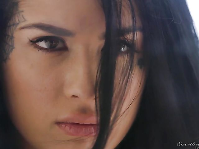 Katrina Jade and Cherie Deville lesbian night of pleasures