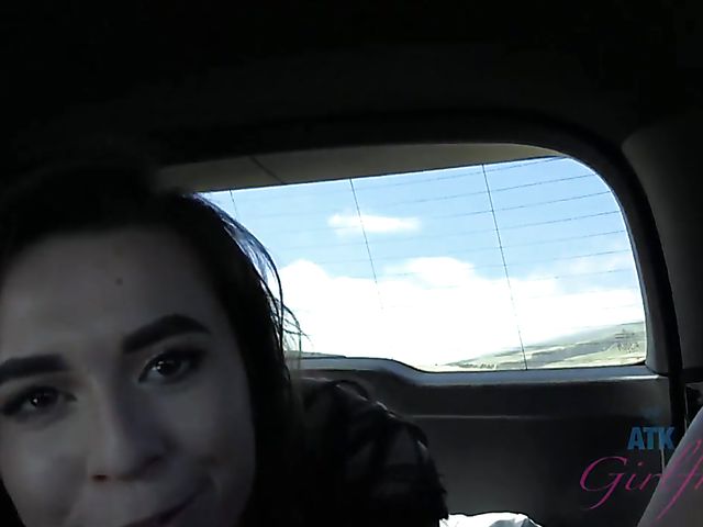 Car sex video with playful Ariel Grace