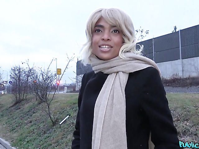 Blonde ebony Luna Corazon gets picked up by a white guy