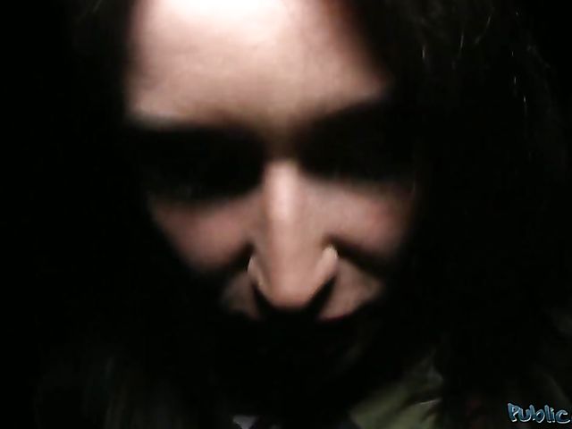 Sex for money with dirty amateur Akasha