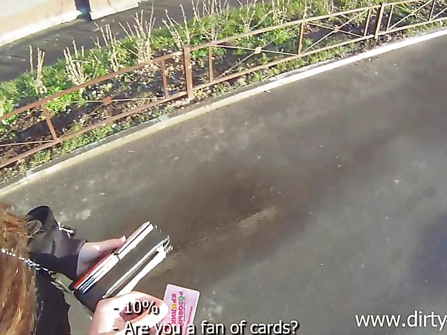 Russian amateur Lisa gets banged by her BF